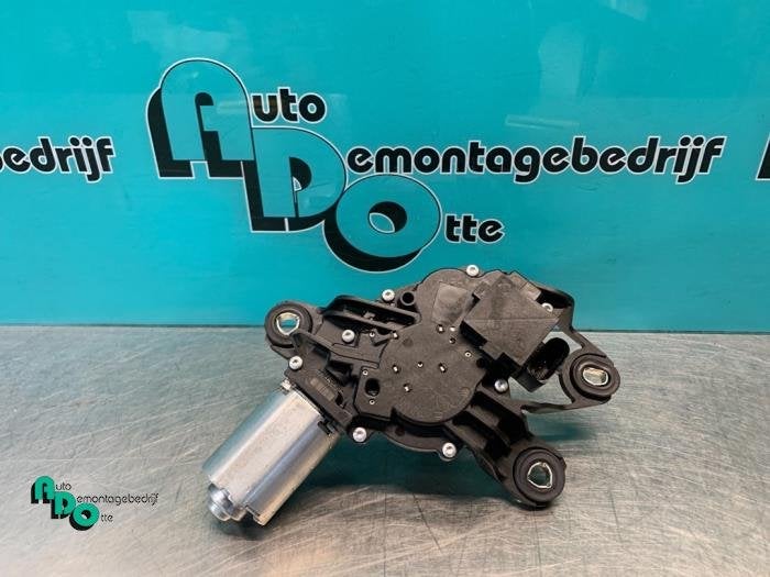 Moteur essuie-glace arrière d'un Volkswagen Polo (Polo 09-), Volkswagen, -, 3 mois de garantie, Utilisé
