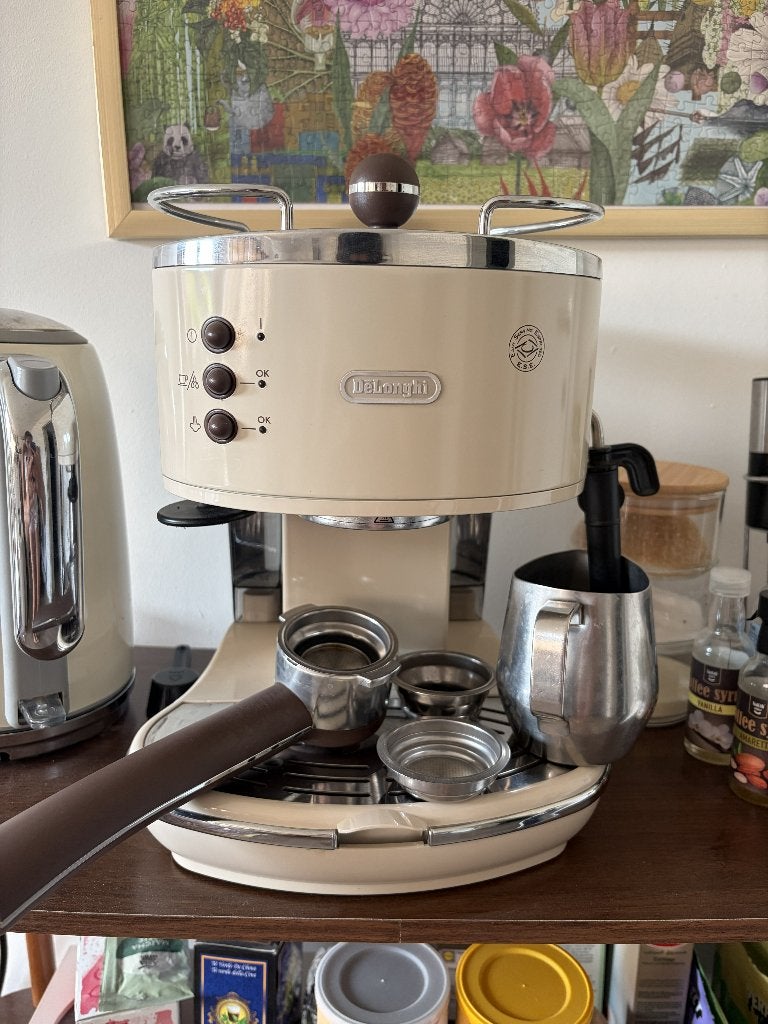 De'Longhi Icona Vintage espressomachine (Beige), Ophalen, Espresso apparaat, Gemalen koffie, Zo goed als nieuw