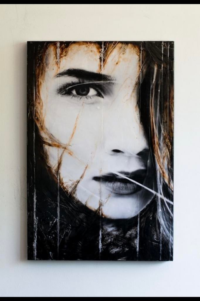 Grief” (2018) van Rouzbeh Tahmassian, Ophalen
