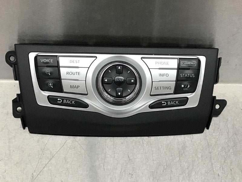 PANNEAU DE COMMANDE NAVIGATION Murano (Z51) (|1ANOB210153|), Dhr. M. Roggen, Stadsweg 37 37
9917 PV  WIRDUM GR., NL, Nissan, Utilisé