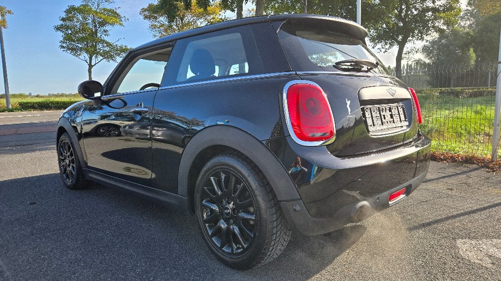 MINI ONE NAVI/BLUETOOTH/VERW.ZETELS/AUTO. AIRCO, Autos, 75 kW, Achat, https://public.car-pass.be/vhr/974dd5d5-22ce-41ff-8379-59a9f41ebb3d