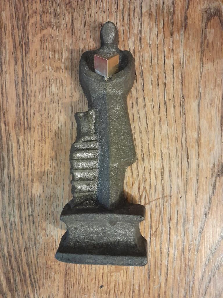 Ceyssens sculptuur, Antiek en Kunst