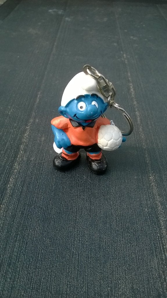 Voetbal Smurf - Variant 2.0454, Verzamelen, Smurfen, Ophalen of Verzenden, Gebruikt, Overige Smurfen, Poppetje, Figuurtje of Knuffel