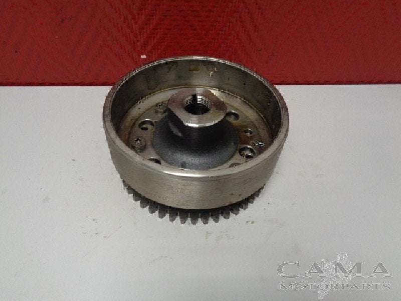 VLIEGWIEL CBR 900 RR Fireblade 1996-1997 (CBR900RR SC33), Dhr. S. di Majo, Gebruikt, Info@cama-motorparts.nl, P.J. Troelstraweg 8 8
3144 CX  MAASSLUIS, NL