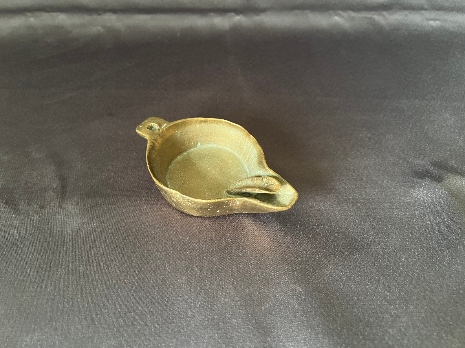 Ancien Godet de Lampe à Huile "Crasset" – XVIIIe/XIXe, Enlèvement