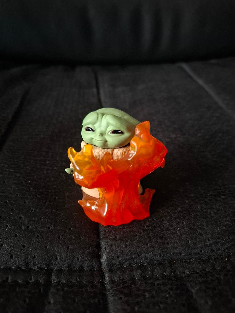 Bébé Yoda avec feu, Collections, Enlèvement, Comme neuf, Figurine