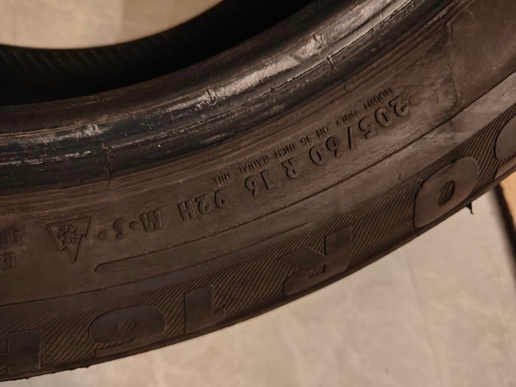 4 winterbanden 250 /60 r16 22h, Auto-onderdelen, Banden en Velgen, Ophalen