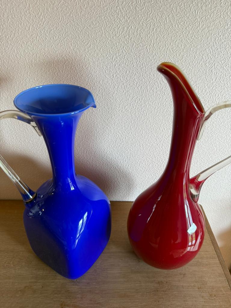 Vases Opaline - rouge et bleu, Enlèvement