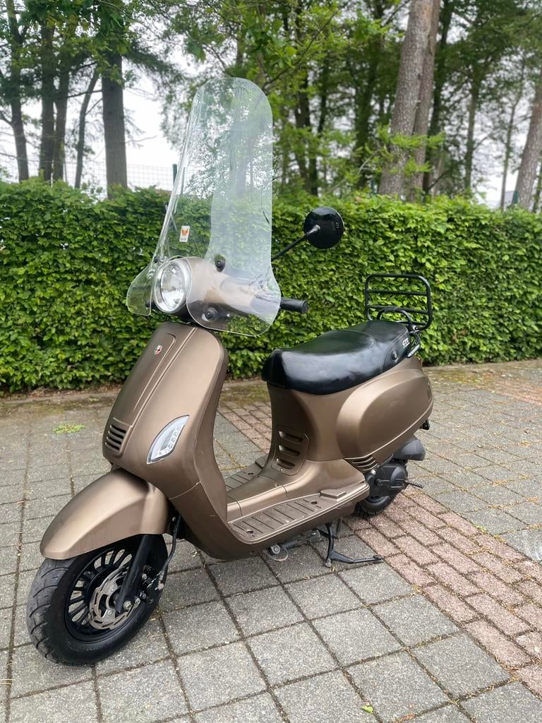 GTS TOSCANA 2018 A KLASSE, Vélos & Vélomoteurs, Scooters | Vespa, Comme neuf, Enlèvement