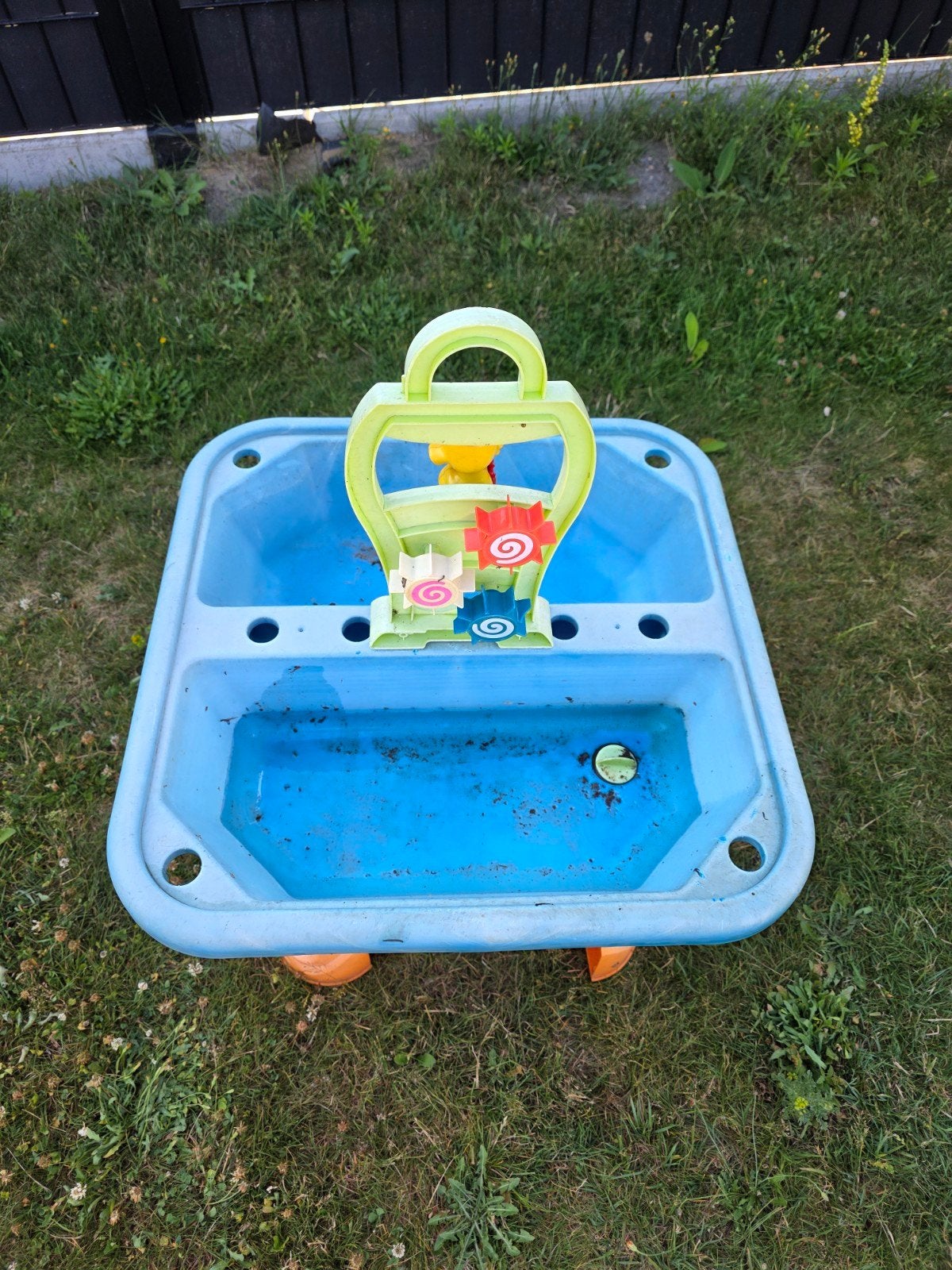 Water/zand tafel, Ophalen
