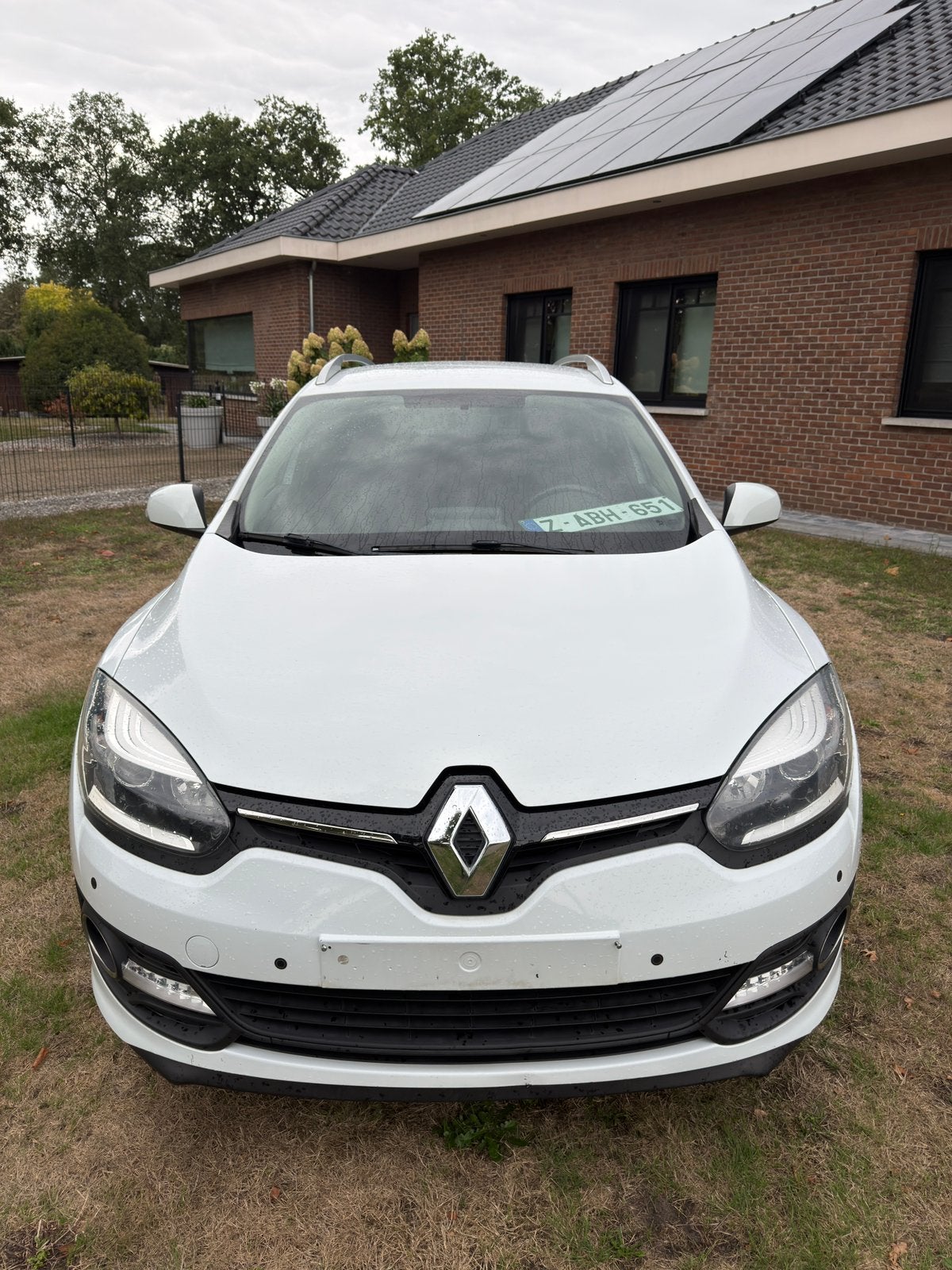 Renault Megane 1.2Benzine*Gekeurd voor verkoop*, Auto's, Voorwielaandrijving, Euro 5, Stof, Zwart