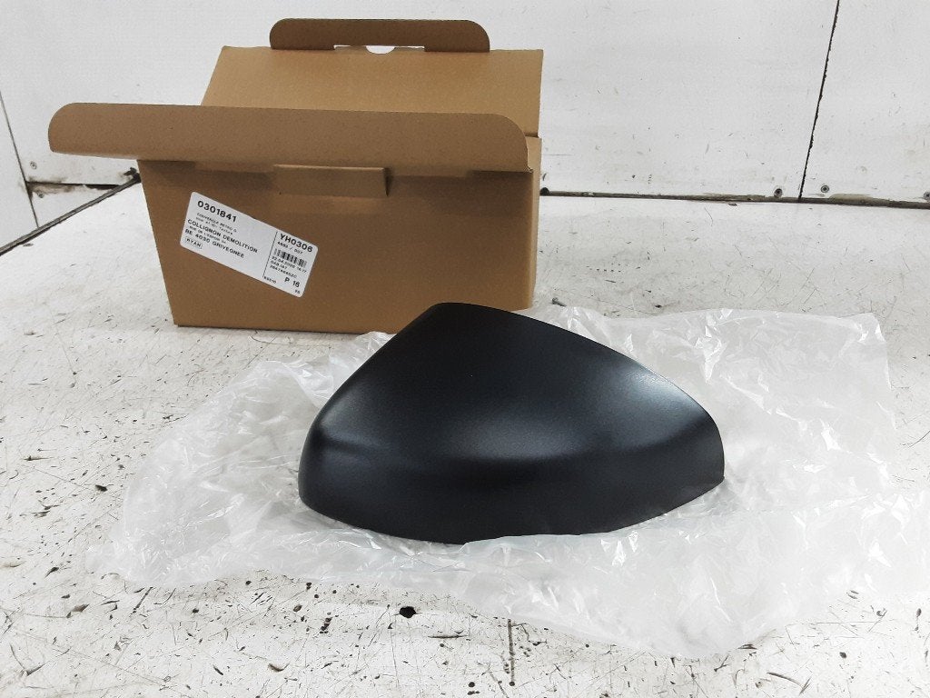 RETROVISEUR EXTERIEUR GAUCHE Audi A1 (8X1 / 8XK), Mevr. I. Hauben, Audi, Utilisé, Rue de l'Espoir 34 34
4030  GRIVEGNÉE, BE