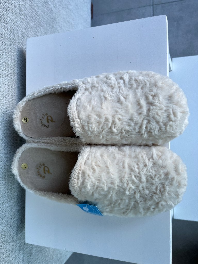 Pantoffels Patrizia Azzi (maat 37), Vêtements | Femmes, Chaussures, Neuf, Beige, Enlèvement, Patrizia Azzi