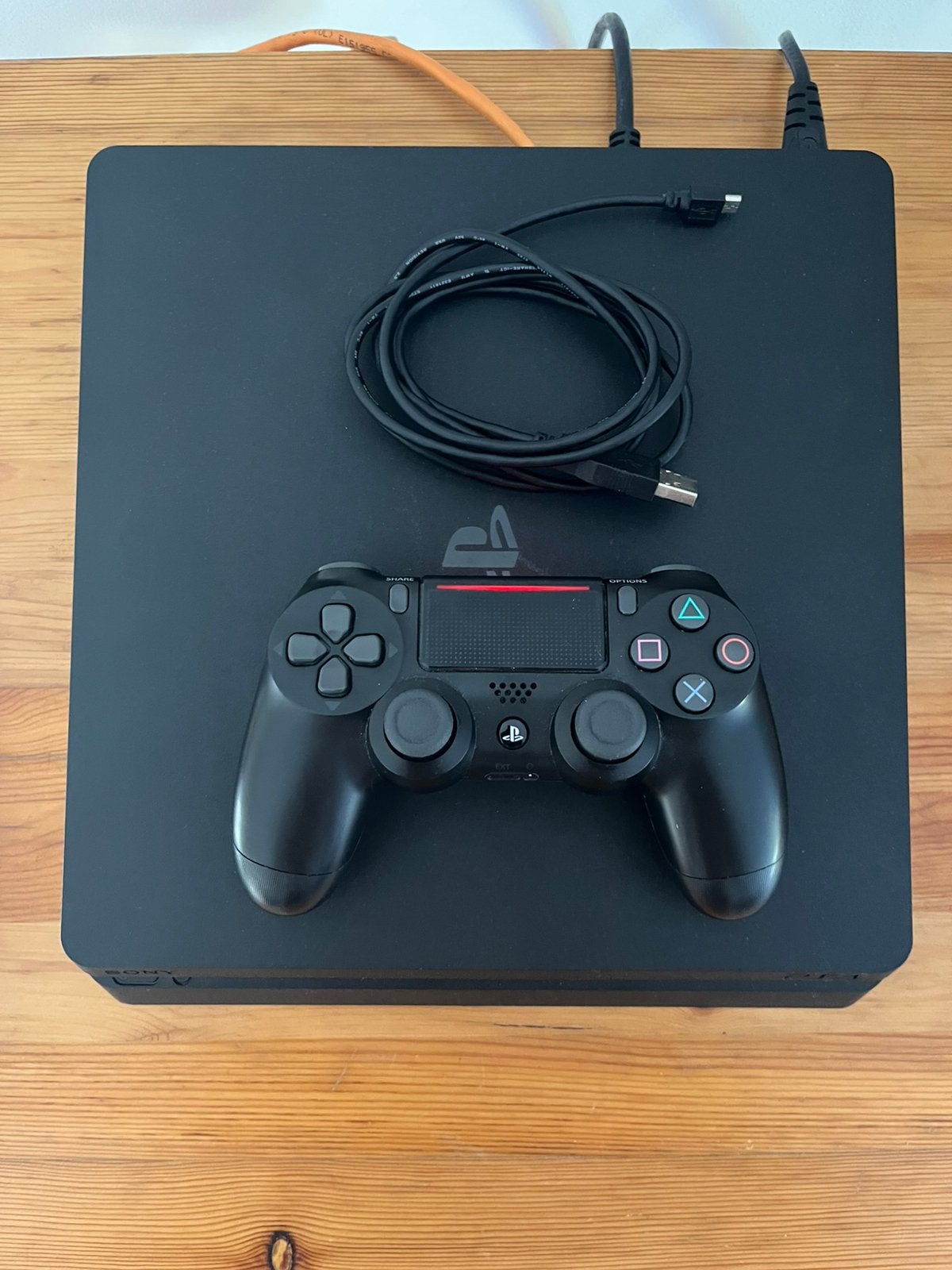 Ps4 Slim 500GB + FC27 Ultimate Edition (digitaal) account, Ophalen, 500 GB, Zo goed als nieuw, Met 1 controller