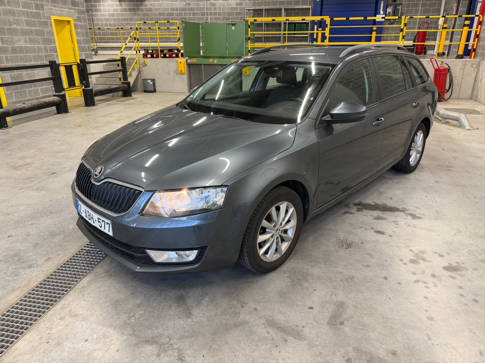 Skoda octavia 1.2 essence, Autos, Achat, Entreprise, Vitres électriques, Automatique