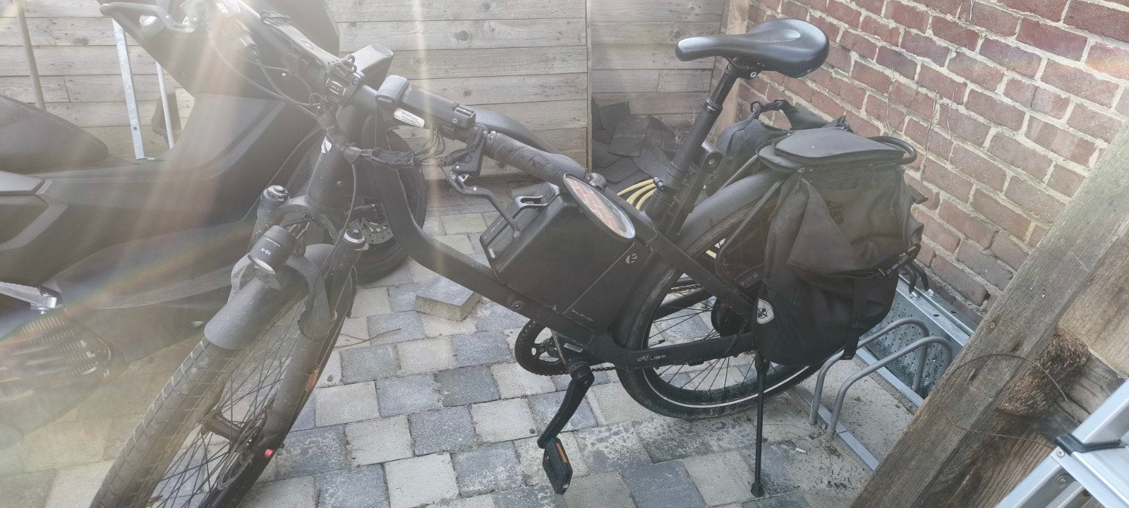 klever X Speed, Enlèvement