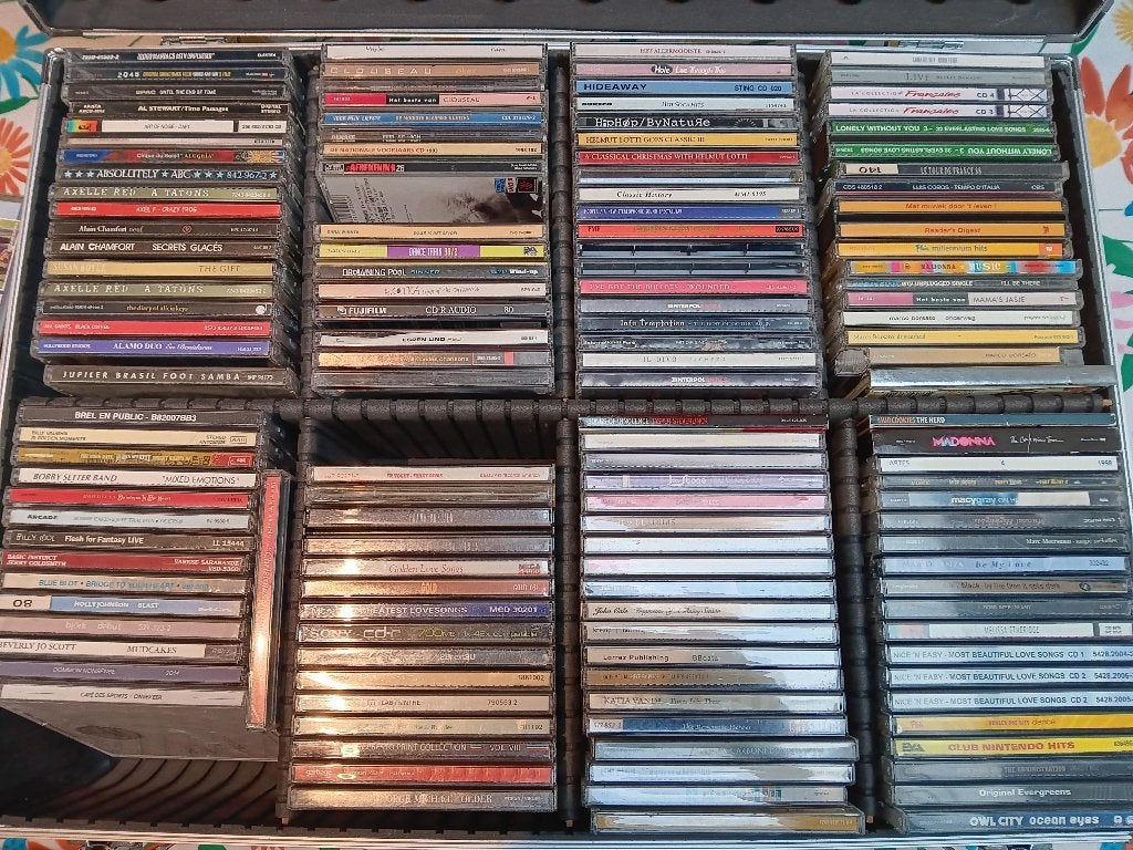 236 cd's, Cd's en Dvd's, Ophalen, Zo goed als nieuw