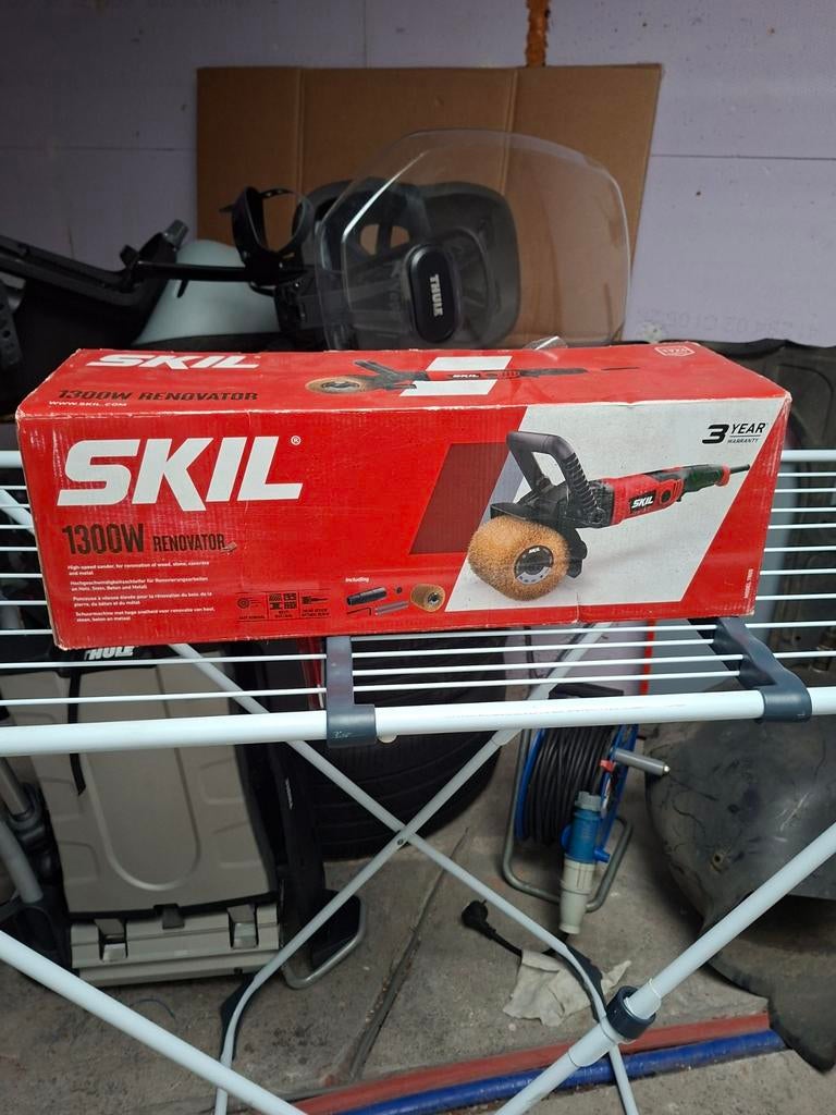 SKIL schuurmachine / schuurborstel renovator 7800AA 1300W in, Ophalen