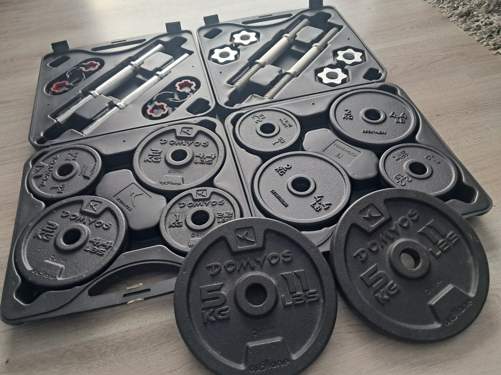 2x 20kg halterset, 2x 5kg halterschijf, 1x fitnessbank., Ophalen, Fitnessbank