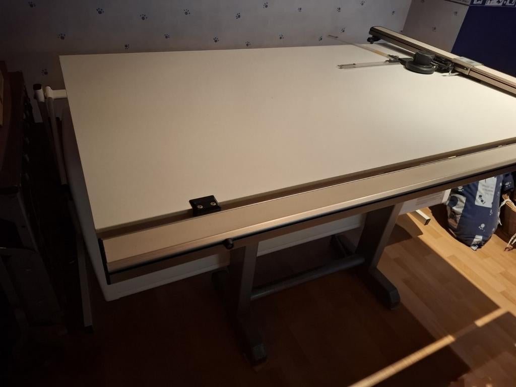 Tekentafel met latten, Ophalen