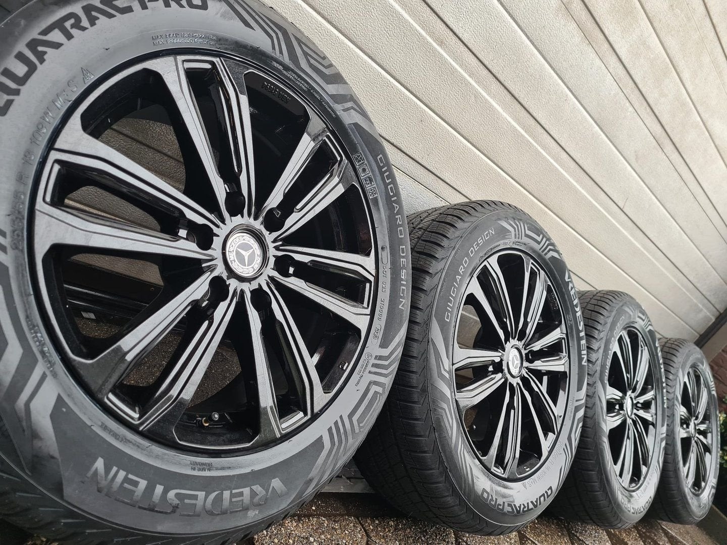18 “ Mercedes Sprinter W907 W906 W910 velgen allseason band, 18 inch, Bestelwagen, 255 mm, -