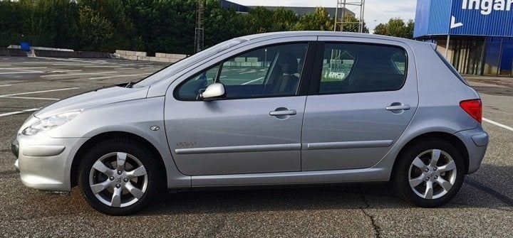 Peugeot 307 boîte Auto 63000km, Achat, Entreprise, Carnet d'entretien, 5 portes