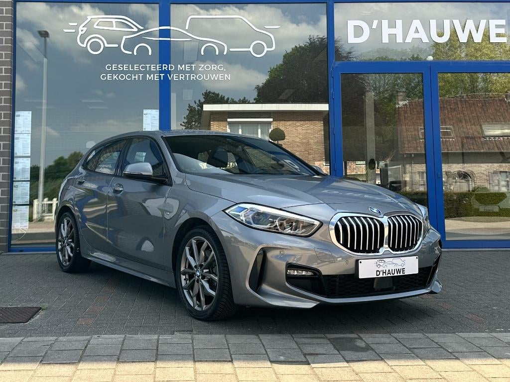 BMW 116i M-sportpakket *verw. zetels*navi*AppleCarplay*, Auto's, 1 Reeks, Leder en Stof, 5 zetels, 5 deurs