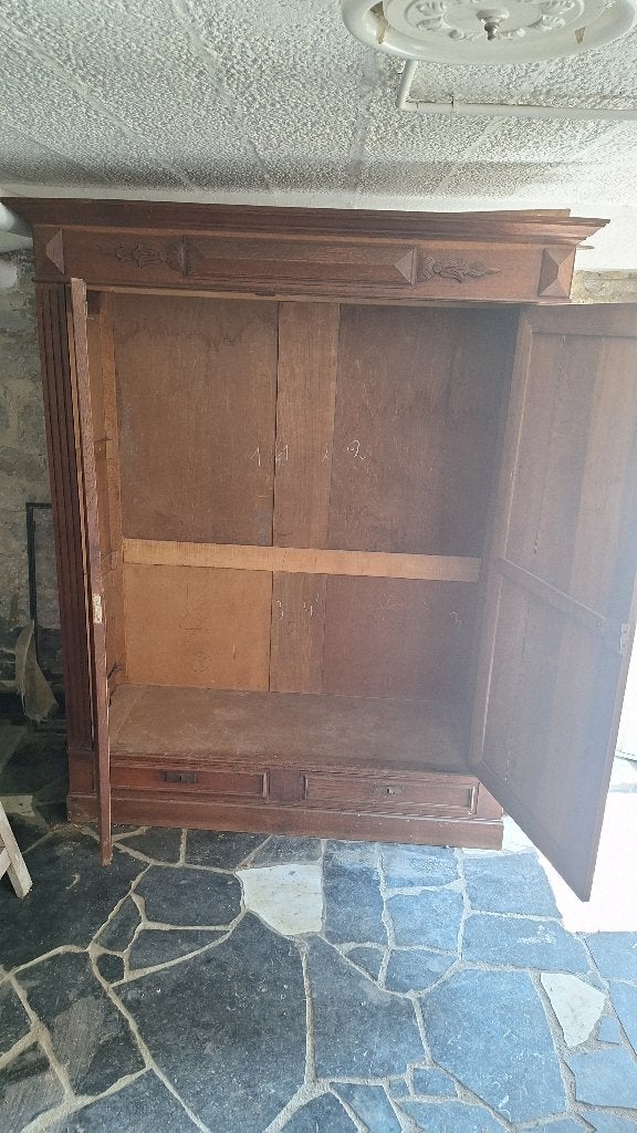 Garde robe, Enlèvement, Utilisé