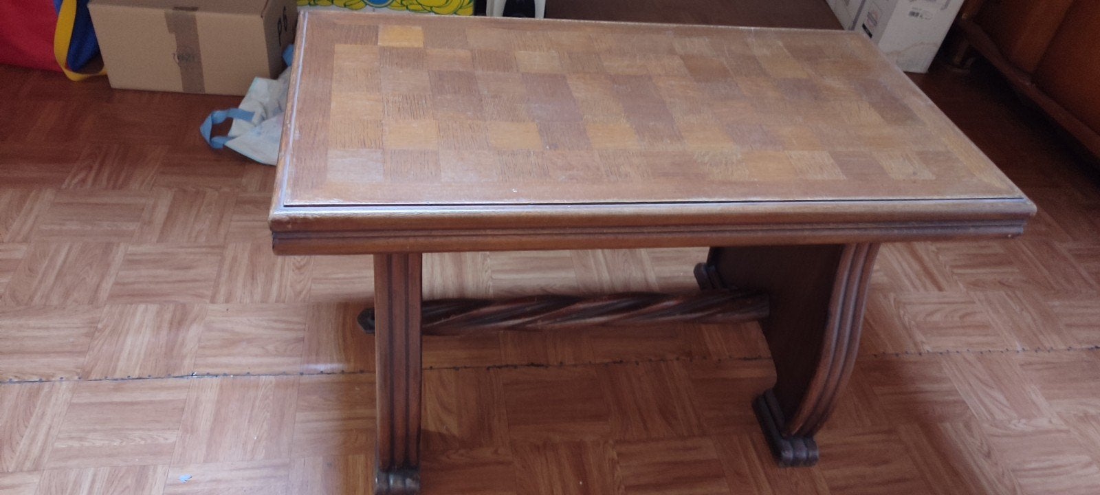 salontafel, Ophalen