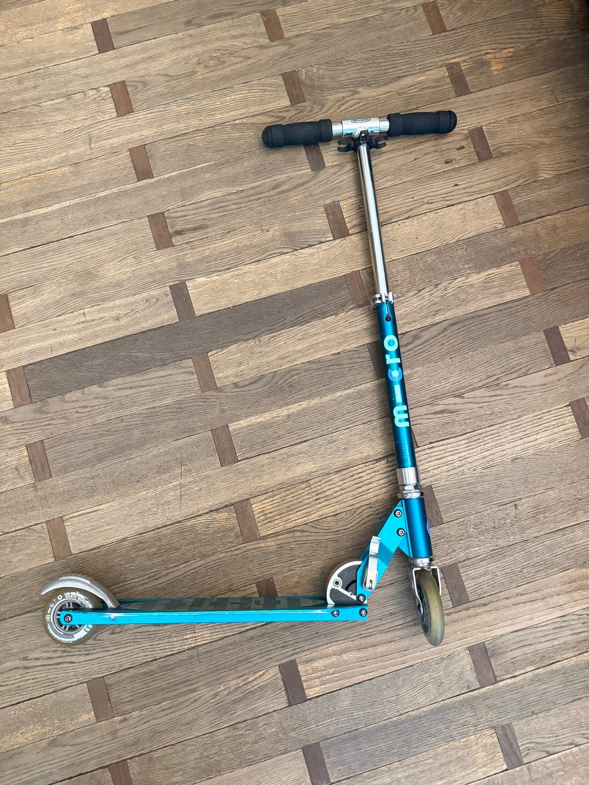 Trotinette enfant de marque MICRO en très bon état, Vélos & Vélomoteurs, Enlèvement, Utilisé
