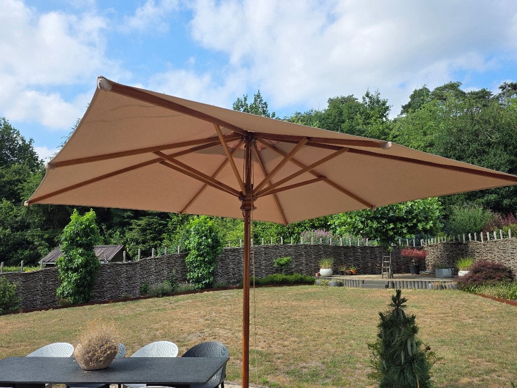 vierkante houten parasol, Tuin en Terras, Ophalen, Verstelbaar, Zo goed als nieuw, Stokparasol