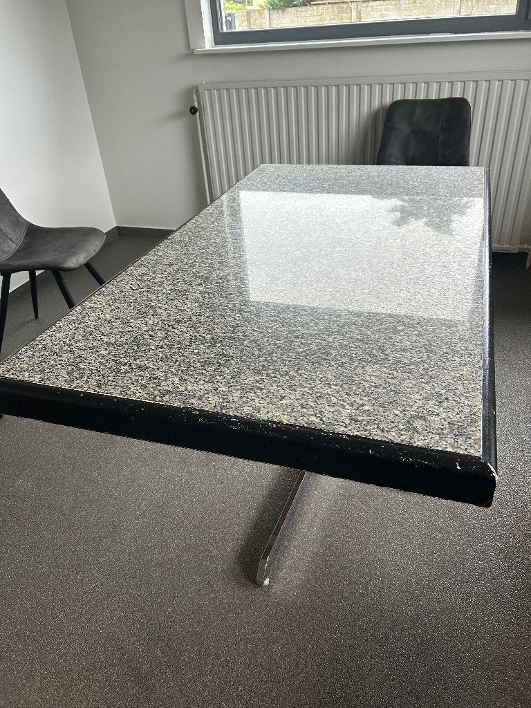 Graniet tafel, Ophalen, Overige materialen, Gebruikt, 50 tot 100 cm