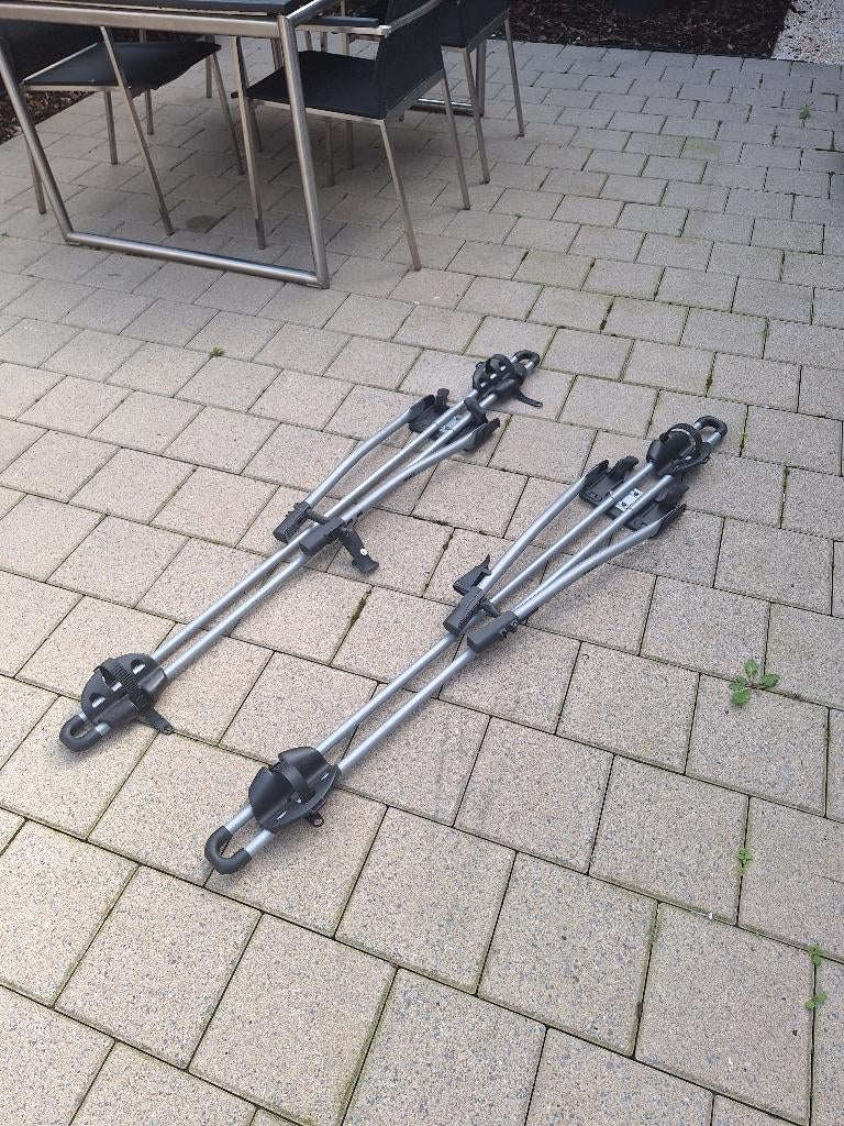 Thule fietsdragers dak 2stuks, Ophalen, 1 fiets, Gebruikt, Dakdrager
