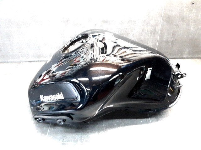 Z1000SX 2020 - 2023 Kawasaki Benzinetank D1-60481, Motoren