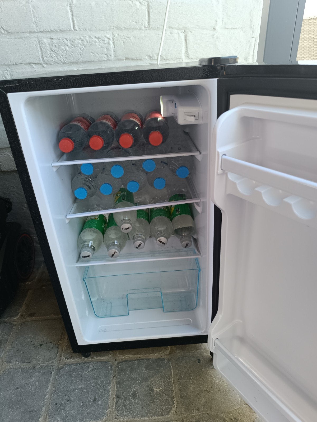 koelkast, Elektronische apparatuur, Koelkasten en IJskasten, Ophalen, Zonder vriesvak, Zo goed als nieuw, Minder dan 45 cm
