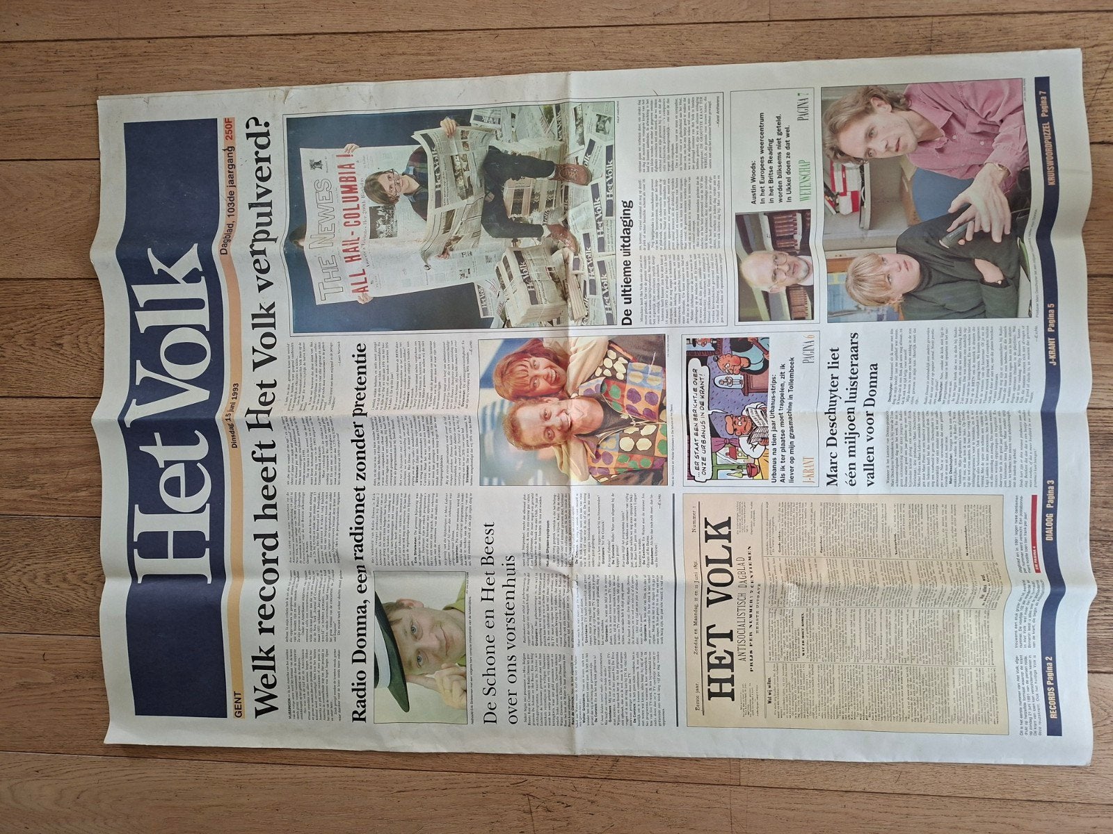 Vintage Krant Het Volk macro formaat, Enlèvement ou Envoi, Comme neuf, Autres types