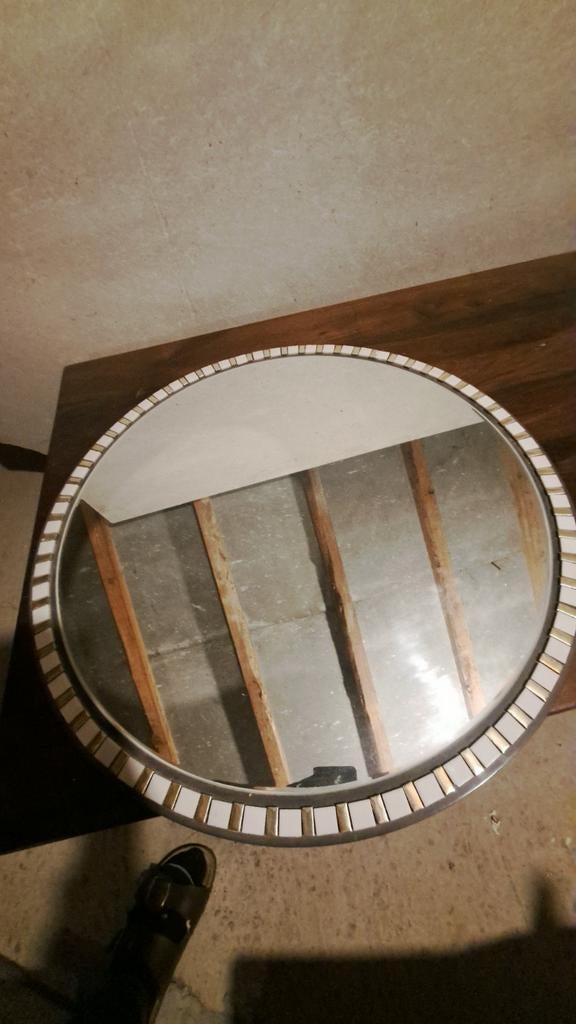 Ronde Spiegel Knitter Duro brevete, Ophalen