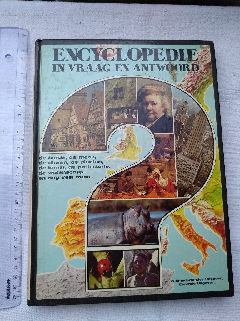 encyclopedie vraag antwoord aarde mens planten wetenschap, Ophalen of Verzenden, Zo goed als nieuw