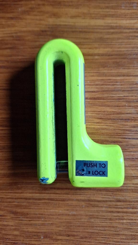 Hangsloten voor motorfietsen, Ophalen, Zo goed als nieuw
