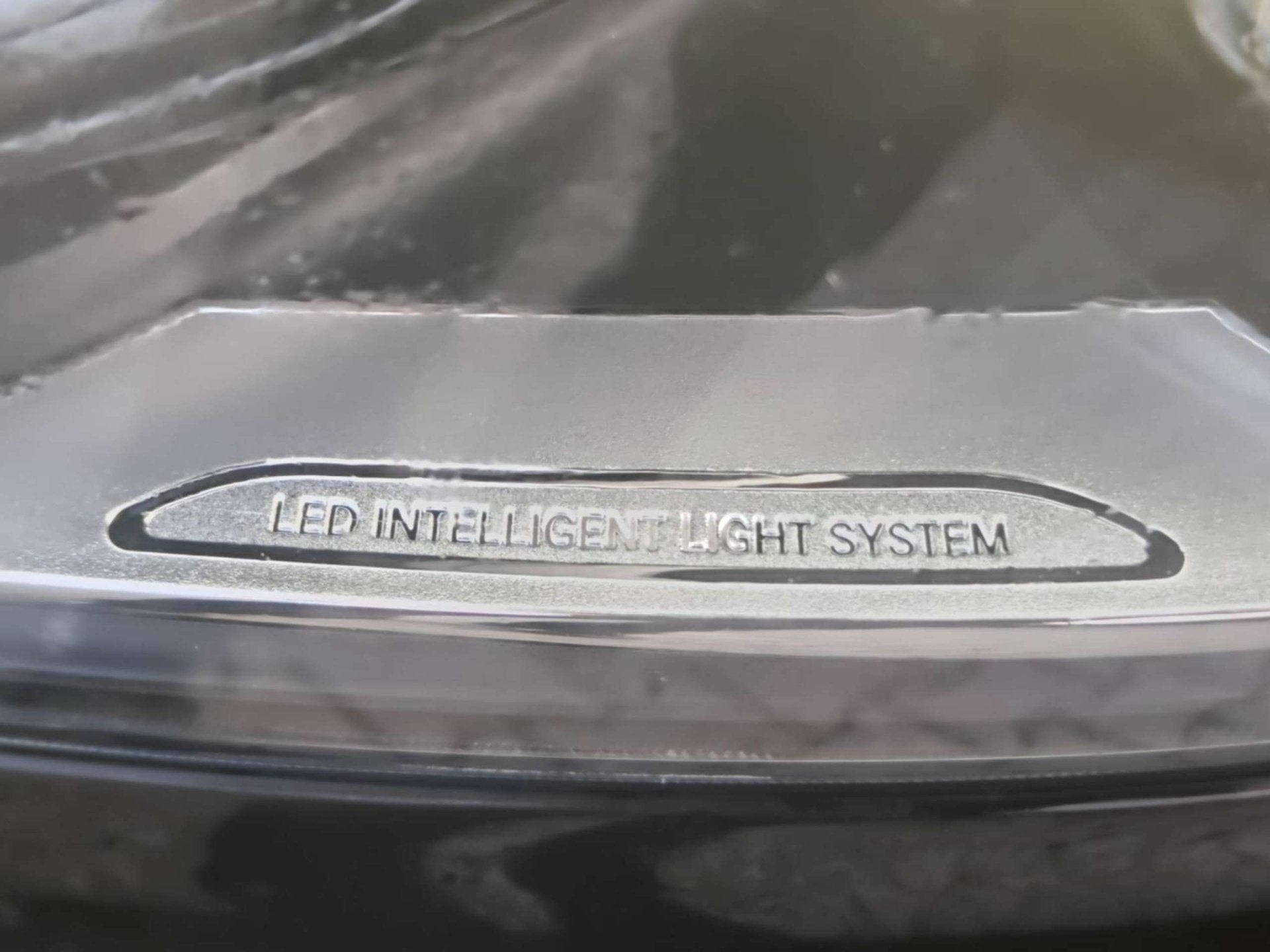 Mercedes-Benz V 300 d AMG+Night 5-Zit/LED/Leder/ElecDeuren/3, Autos, Euro 6, Entreprise, Entretenue par le concessionnaire, 5 portes