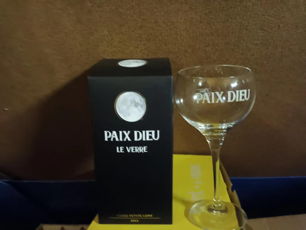 Peace God glas, Ophalen