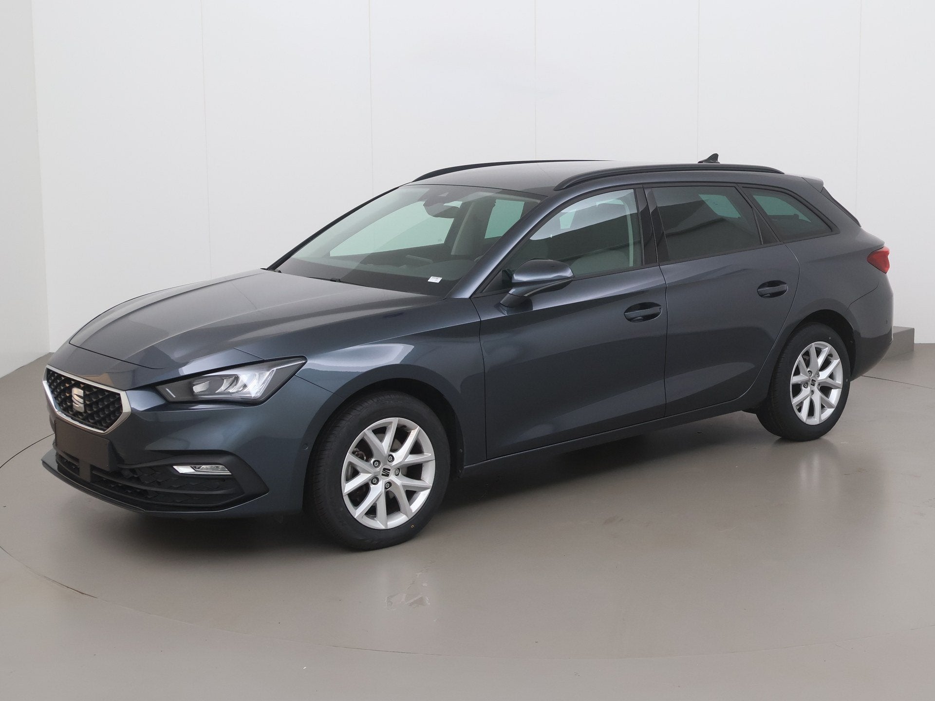 Seat Leon ST leon st 1.0 ecotsi style 90, Autos, Seat, Argent ou Gris, Achat, Cruise Control, Entreprise