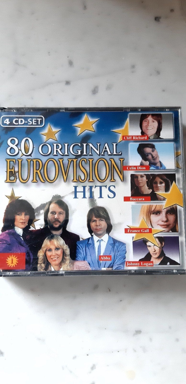 Coffret de 4 CD avec 80 tubes originaux de l'Eurovision, CD & DVD, CD | Pop, Utilisé, Enlèvement ou Envoi