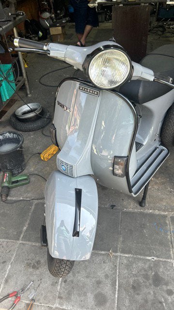 Vespa, Fietsen en Brommers, Ophalen, Zo goed als nieuw