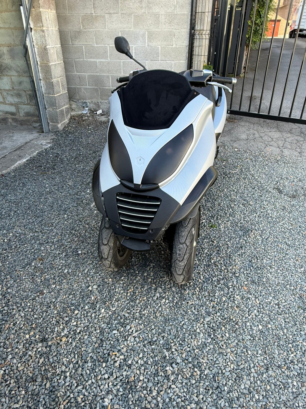 Piaggio MP3 125cc (2007) - 28 000 km - Roule nickel, Vélos & Vélomoteurs, Enlèvement ou Envoi, Comme neuf
