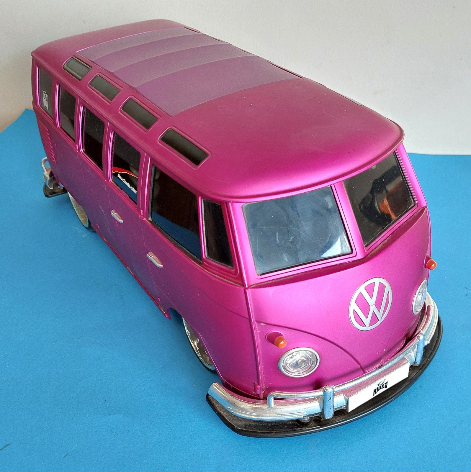 Maisto Volkswagen van samba afstandsbediening 1/10, Hobby en Vrije tijd, Ophalen of Verzenden, Gebruikt, Schaal 1:10, Elektro