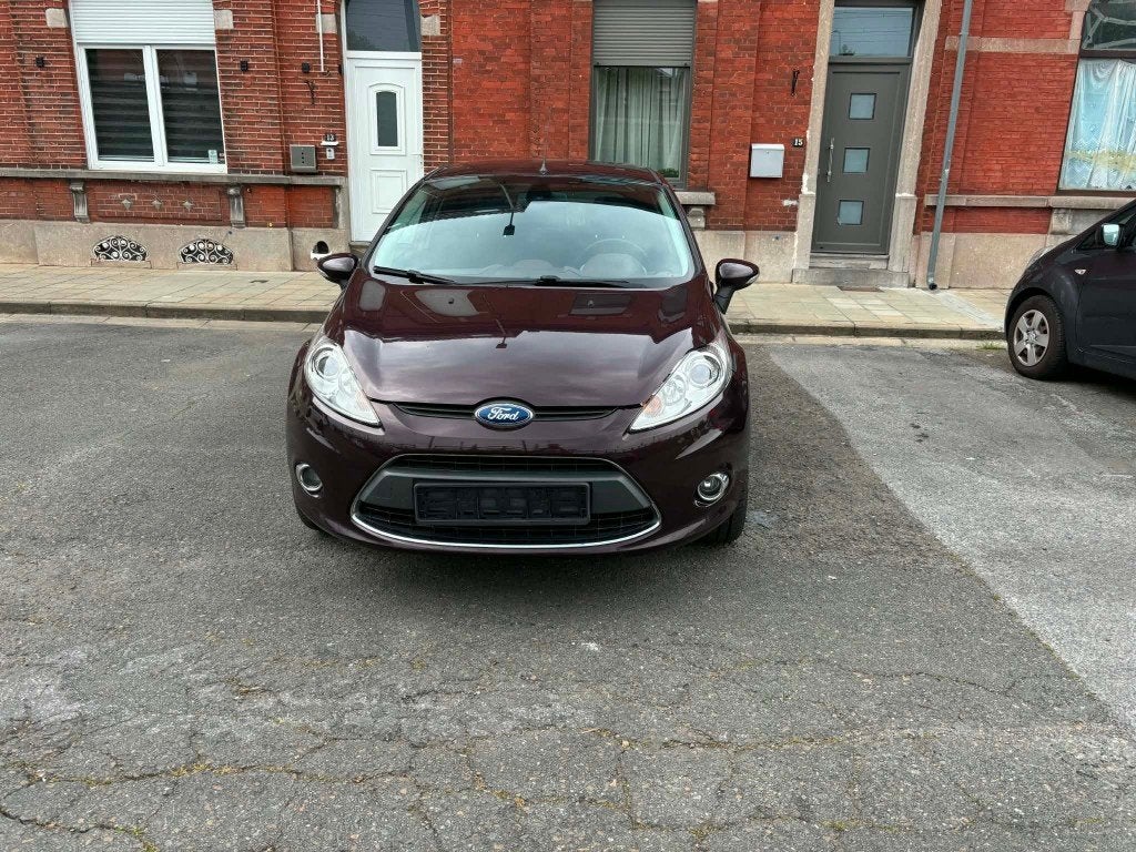 FORD FIESTA 1.3 ESSENCE 2009 +129000KM, Achat, Entreprise, 5 portes, Essence