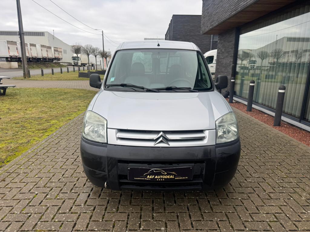 Citroen Berlingo lichte vracht 2.0 diesel airco, Auto's, Citroën, Voorwielaandrijving, Stof, Berlingo, Particulier