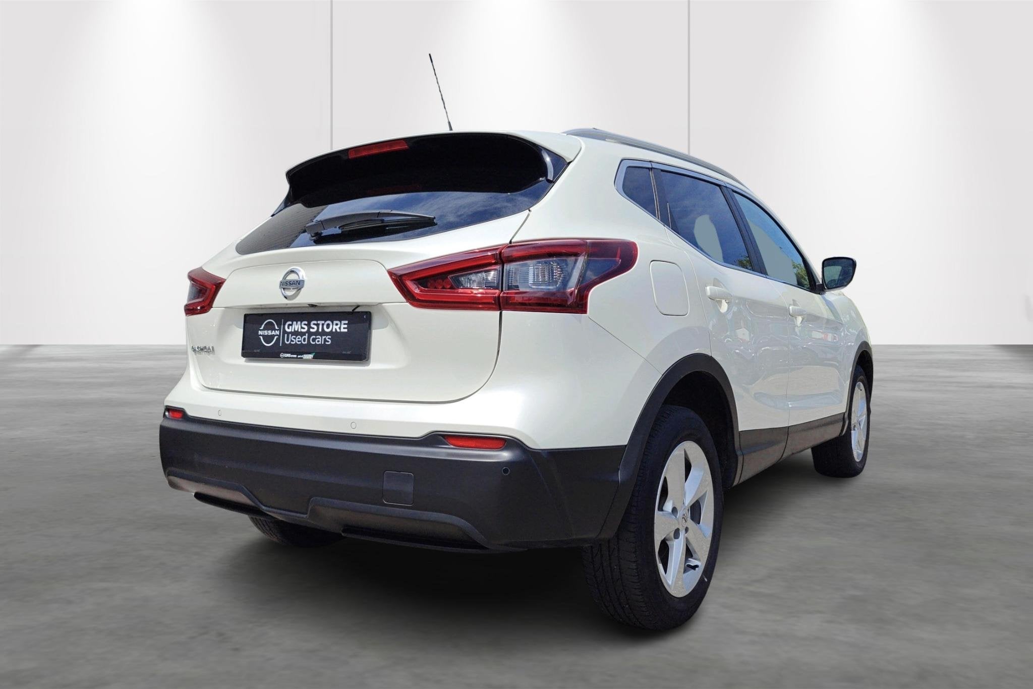 Nissan Qashqai DIG-T 140 EVAPO Urban Edition - 2 ans KARE in, Autos, Nissan, Boîte manuelle, 5 portes, 1375 kg, 5 places