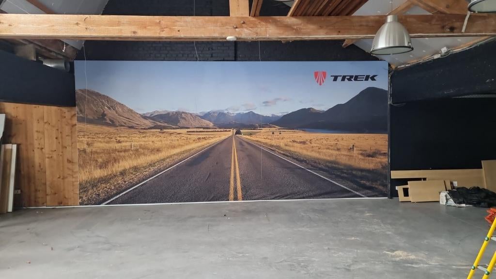 Originele Trek muurreclame XXL – 6,4 x 2,9 m – aluminium fra, Ophalen, Trek